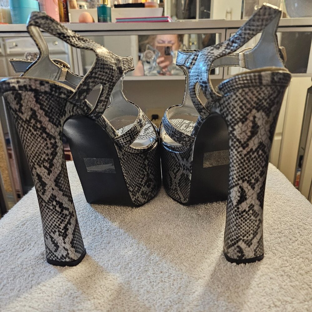 Platform shoes - Picture 4 of 7